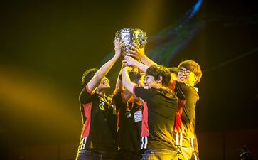 开元集团硅pu球场施工工具